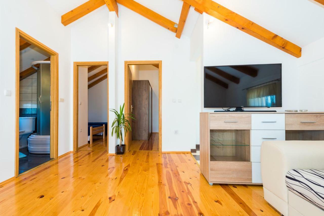 Apartment Bogdanovic Tisno Extérieur photo