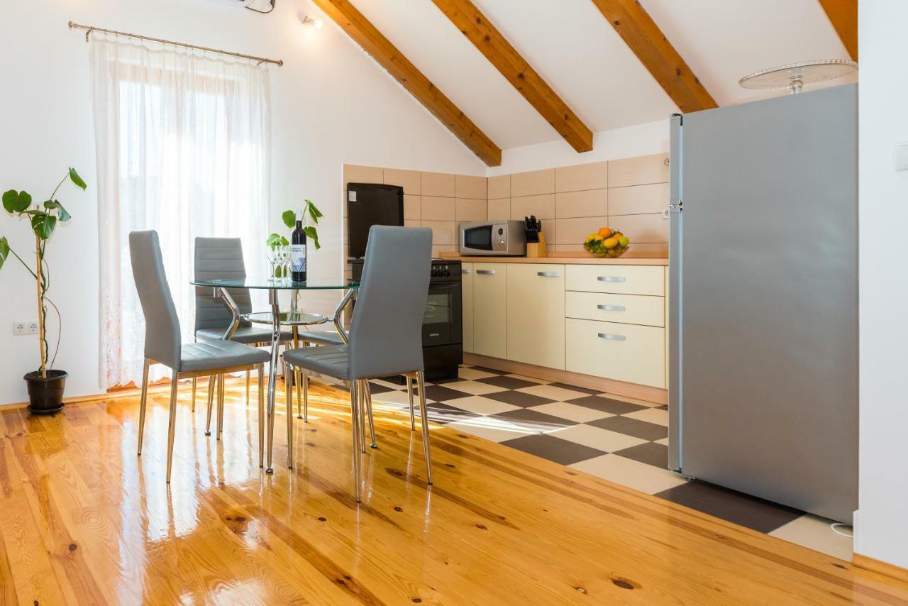 Apartment Bogdanovic Tisno Extérieur photo