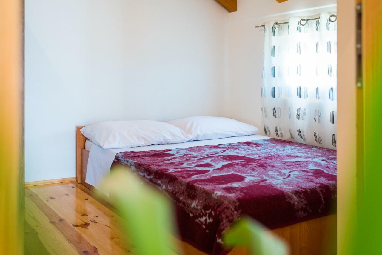 Apartment Bogdanovic Tisno Extérieur photo
